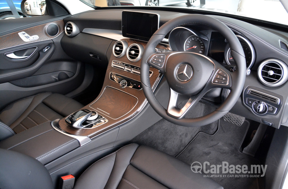 Mercedes-Benz C-Class W205 (2014) Interior