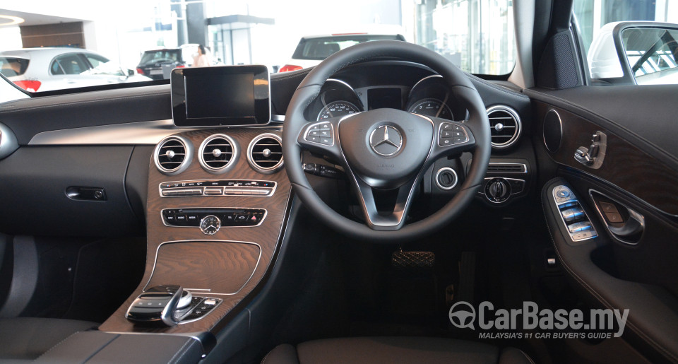 Mercedes-Benz C-Class W205 (2014) Interior