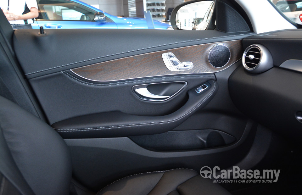 Mercedes-Benz C-Class W205 (2014) Interior