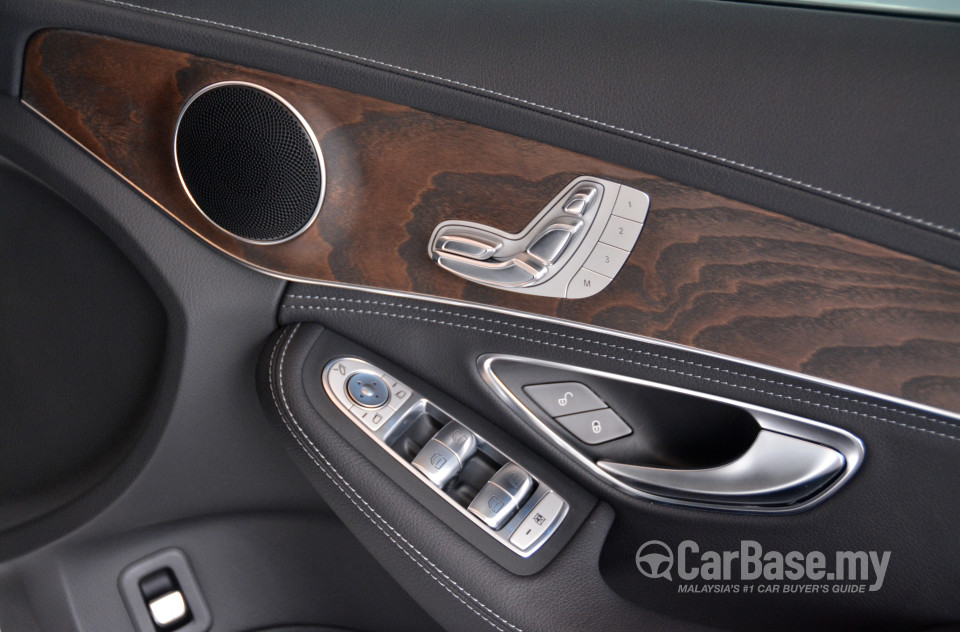 Mercedes-Benz C-Class W205 (2014) Interior