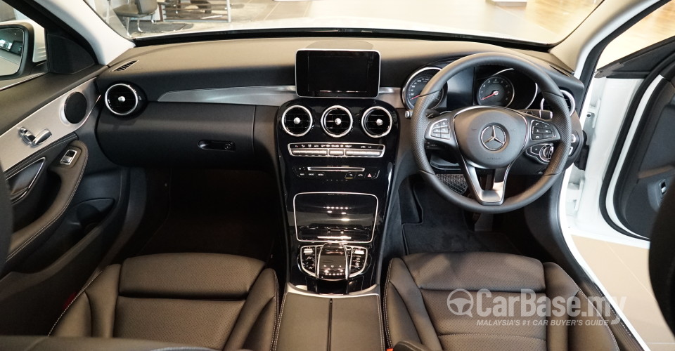 Mercedes-Benz C-Class W205 (2014) Interior