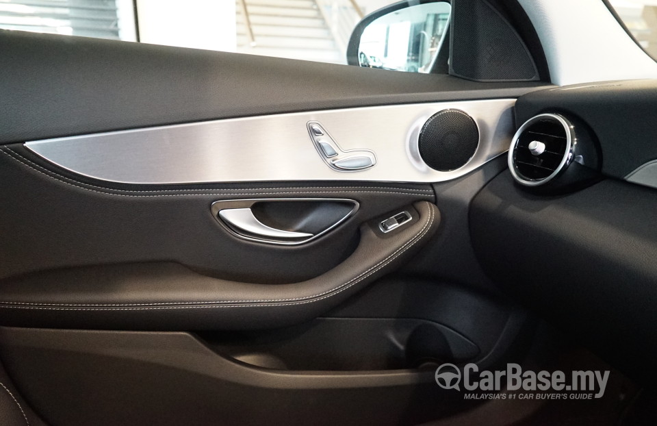 Mercedes-Benz C-Class W205 (2014) Interior
