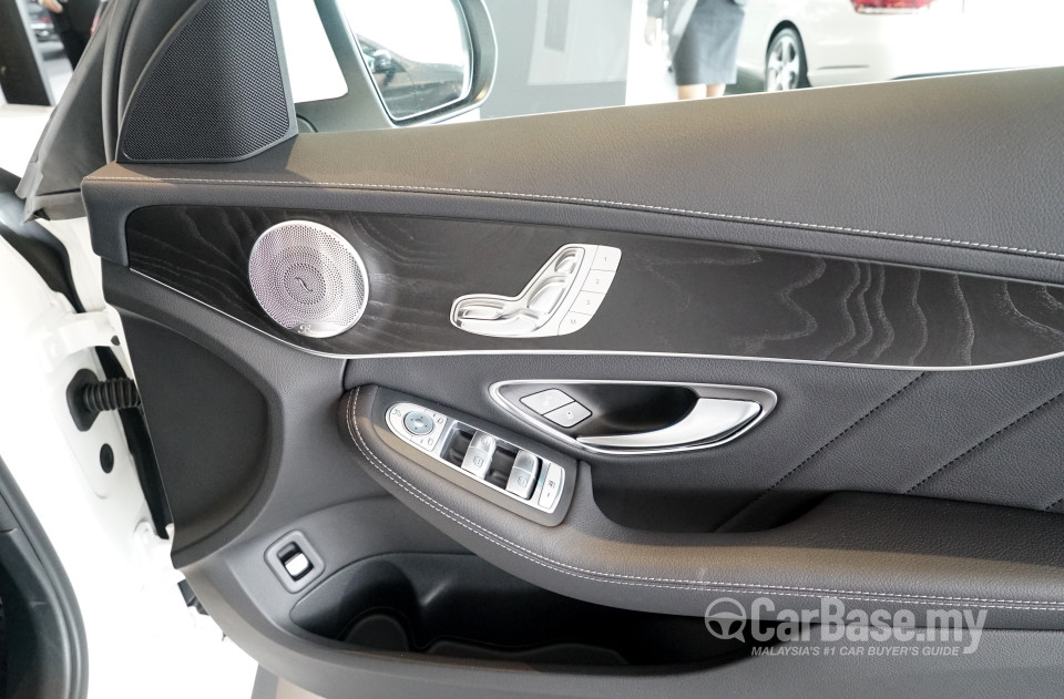 Mercedes-Benz C-Class W205 (2014) Interior