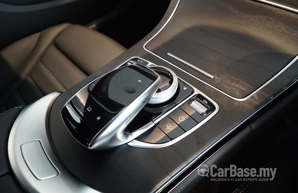 Mercedes-Benz C-Class W205 (2014) Interior