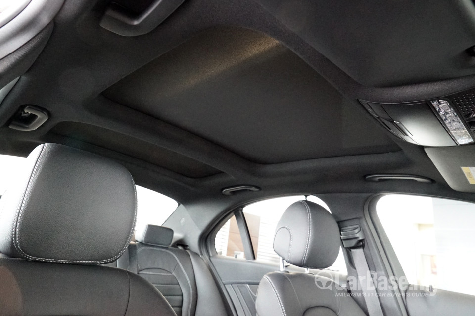 Mercedes-Benz C-Class W205 (2014) Interior
