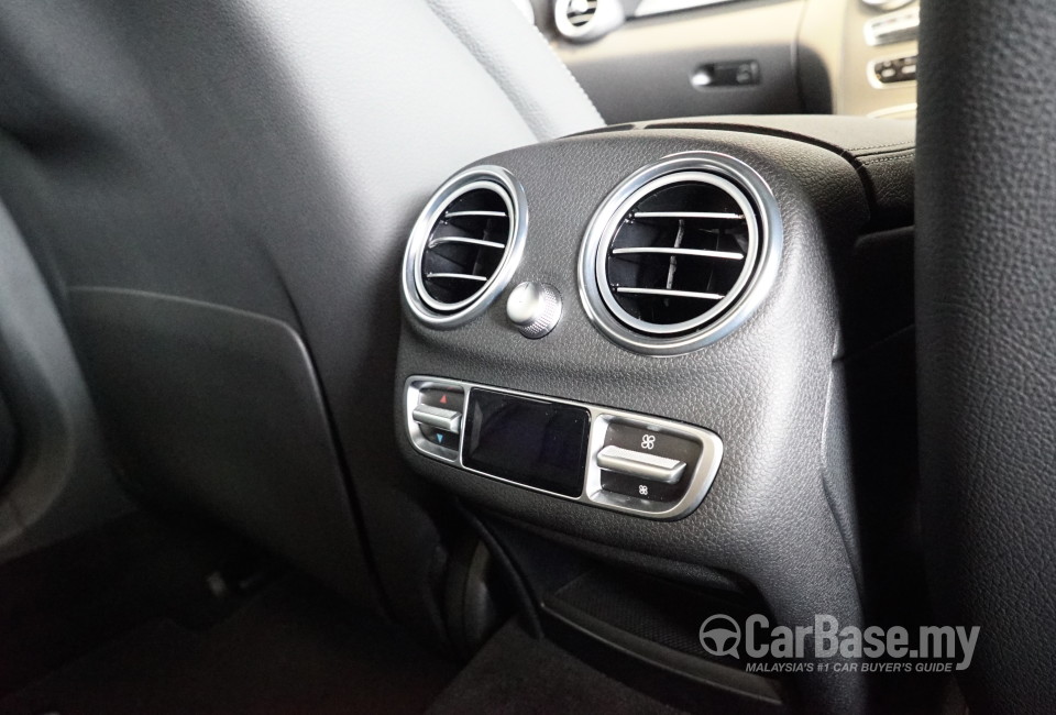 Mercedes-Benz C-Class W205 (2014) Interior