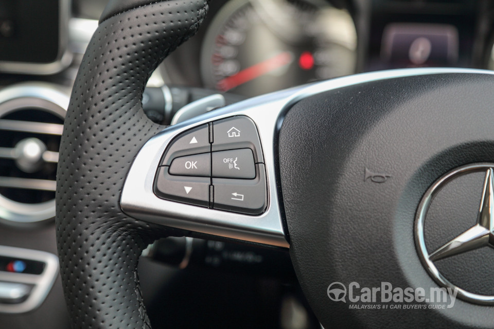 Mercedes-Benz C-Class W205 (2014) Interior