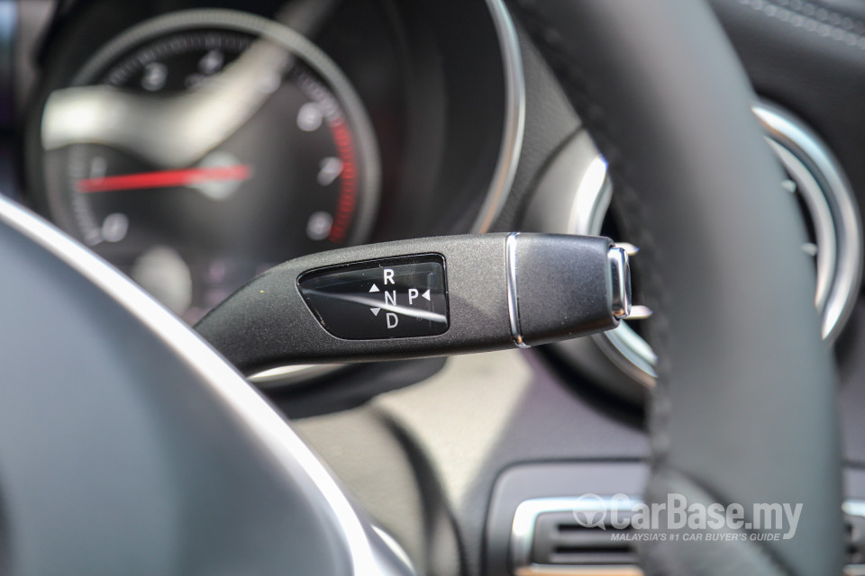 Mercedes-Benz C-Class W205 (2014) Interior