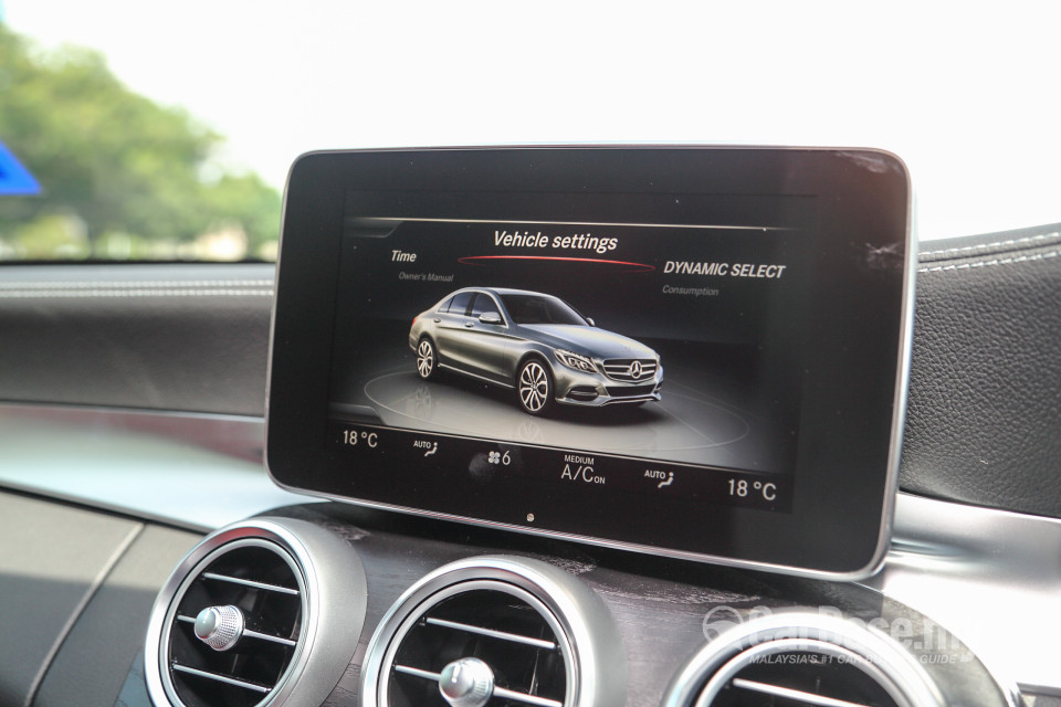 Mercedes-Benz C-Class W205 (2014) Interior