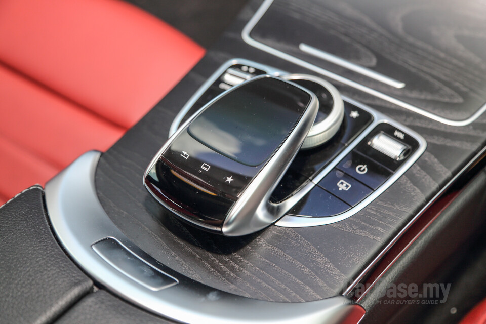 Mercedes-Benz AMG C-Class W205 AMG Facelift (2018) Interior