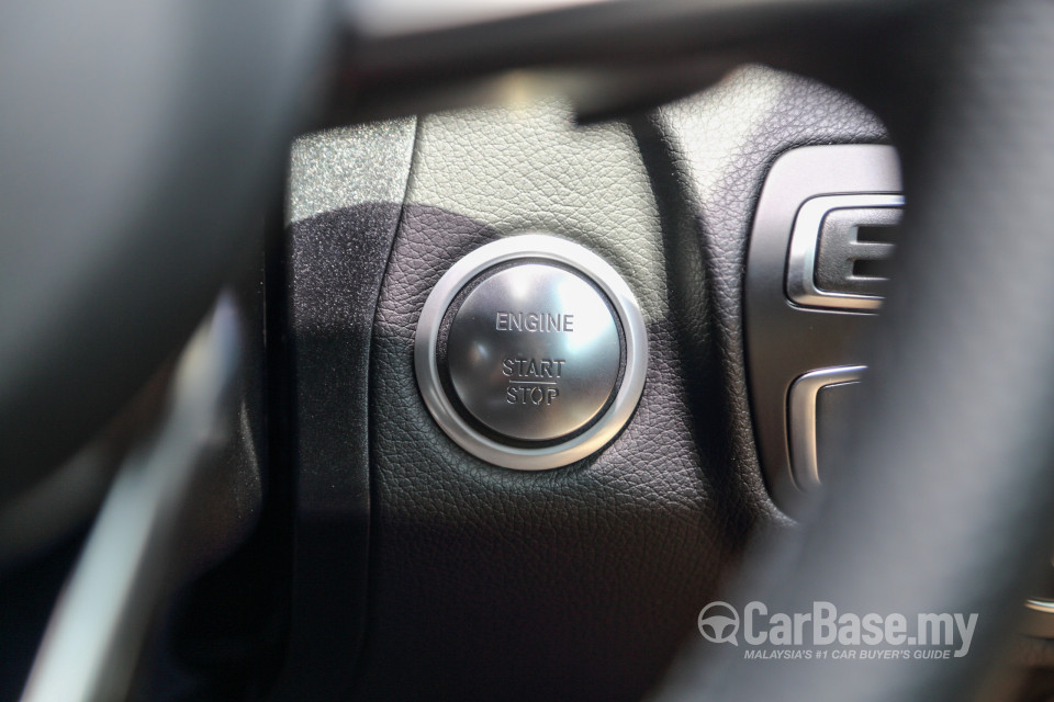 Mercedes-Benz C-Class W205 (2014) Interior