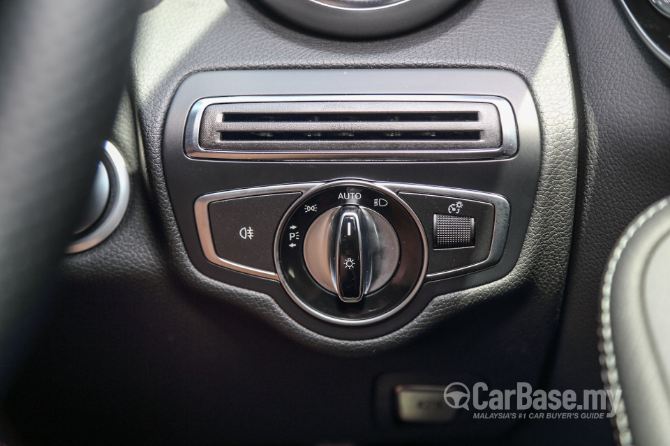 Mercedes-Benz C-Class W205 (2014) Interior