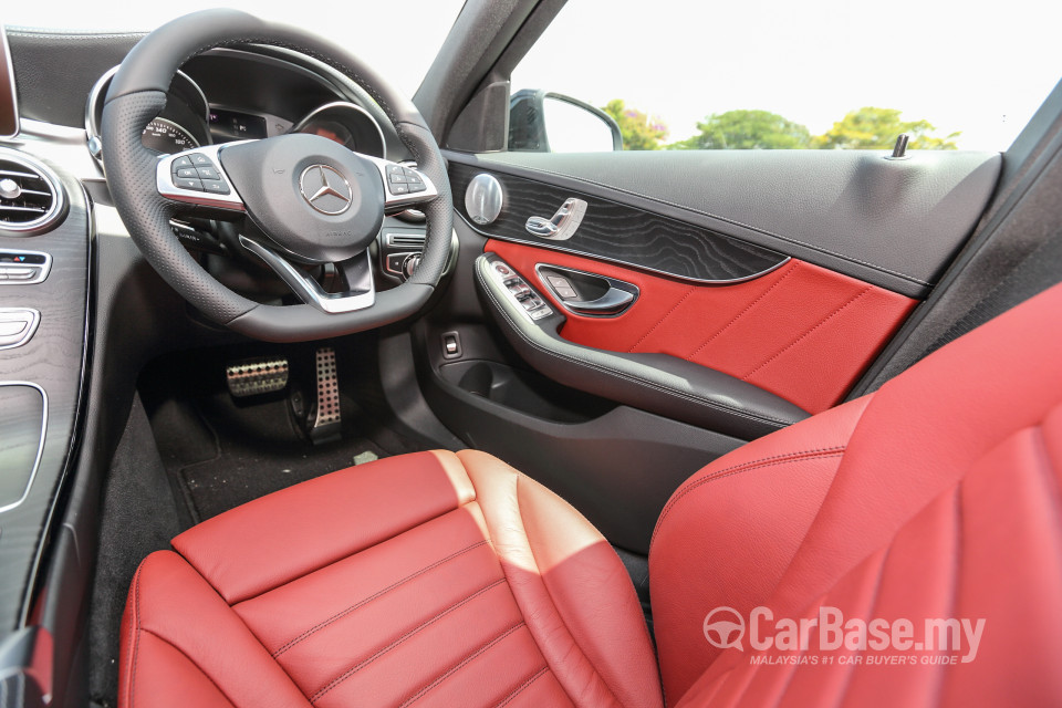 Mercedes-Benz C-Class W205 (2014) Interior