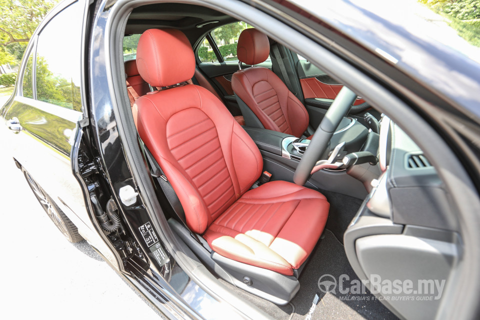 Mercedes-Benz C-Class W205 (2014) Interior