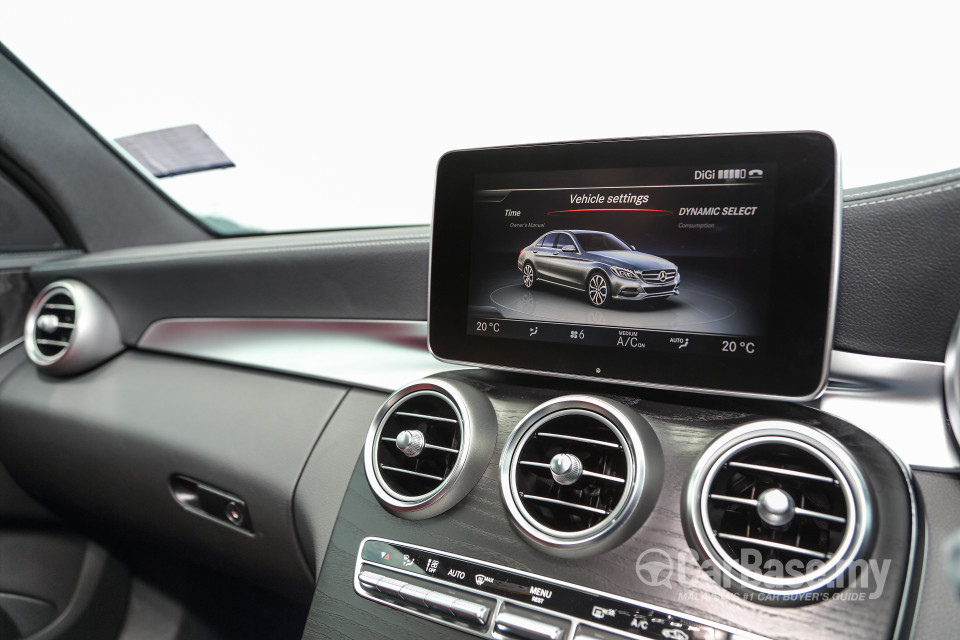 Mercedes-Benz C-Class W205 (2014) Interior