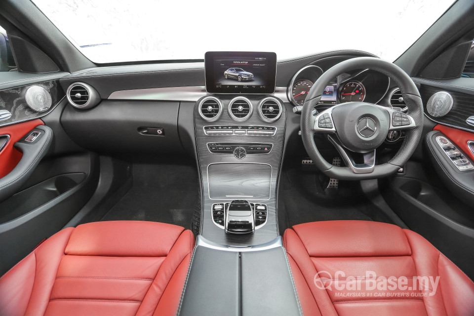 Mercedes-Benz C-Class W205 (2014) Interior