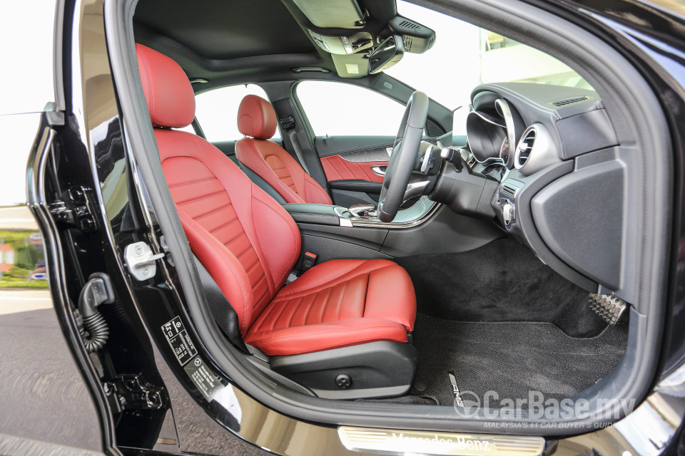 Mercedes-Benz C-Class W205 (2014) Interior