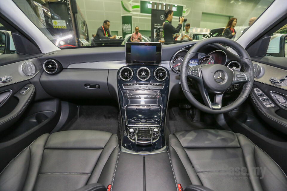 MINI Clubman F54 (2016) Interior