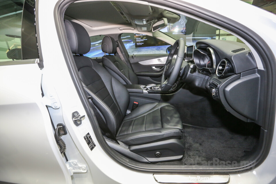 Perodua Bezza D42L (2020) Interior