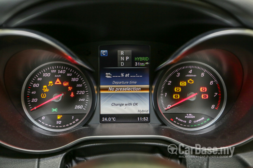Mercedes-Benz C-Class W205 (2014) Interior