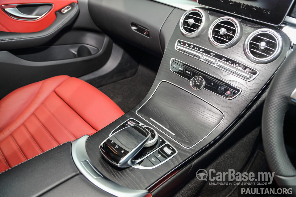 Mercedes-Benz C-Class W205 (2014) Interior