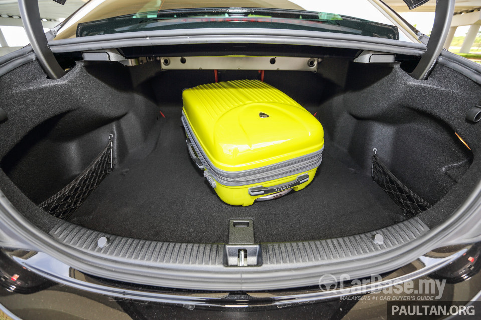 Mercedes-Benz C-Class W205 (2014) Interior