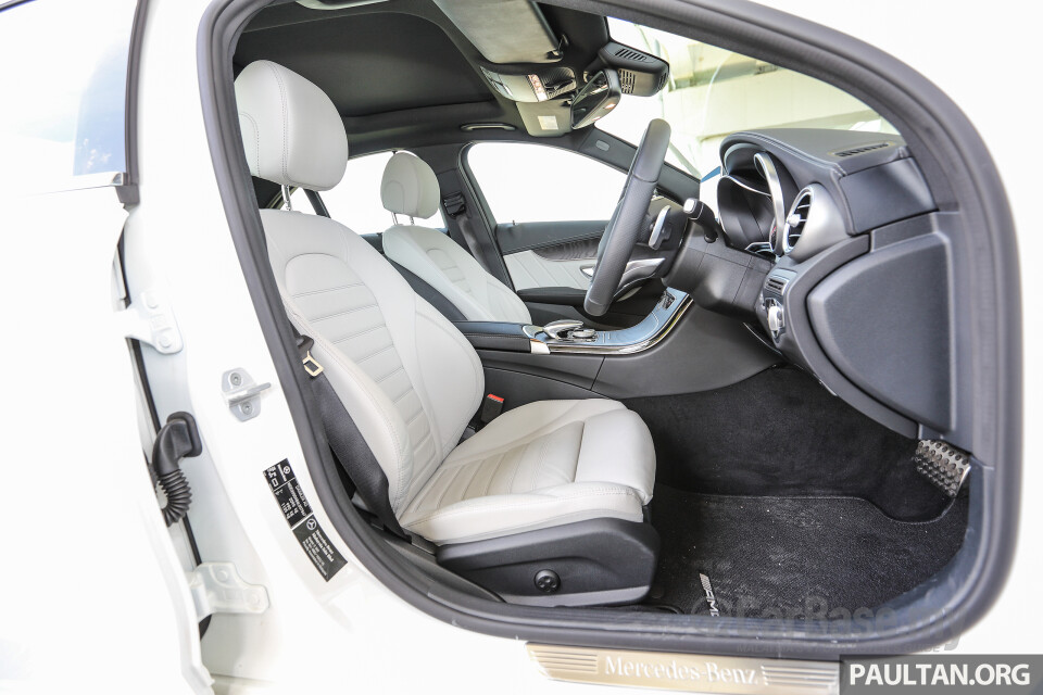 Audi Q5 FY (2019) Interior