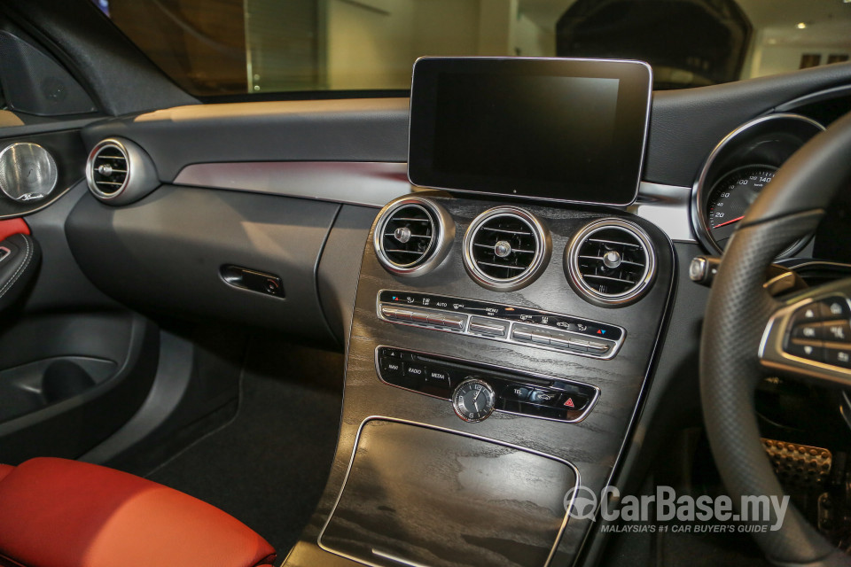 Mercedes-Benz C-Class W205 (2014) Interior