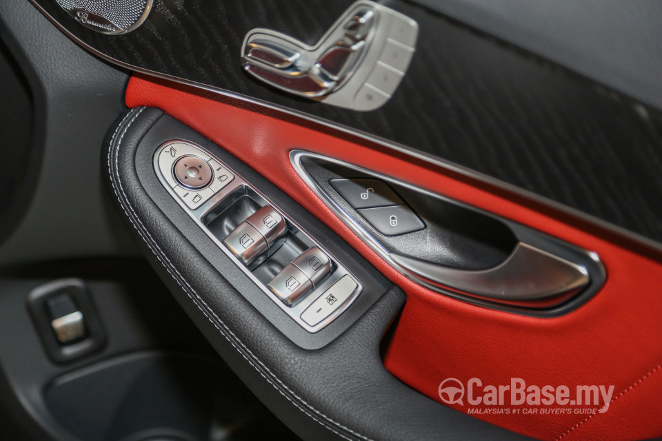 Mercedes-Benz C-Class W205 (2014) Interior