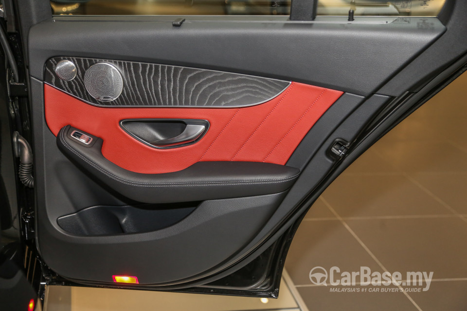 Mercedes-Benz C-Class W205 (2014) Interior