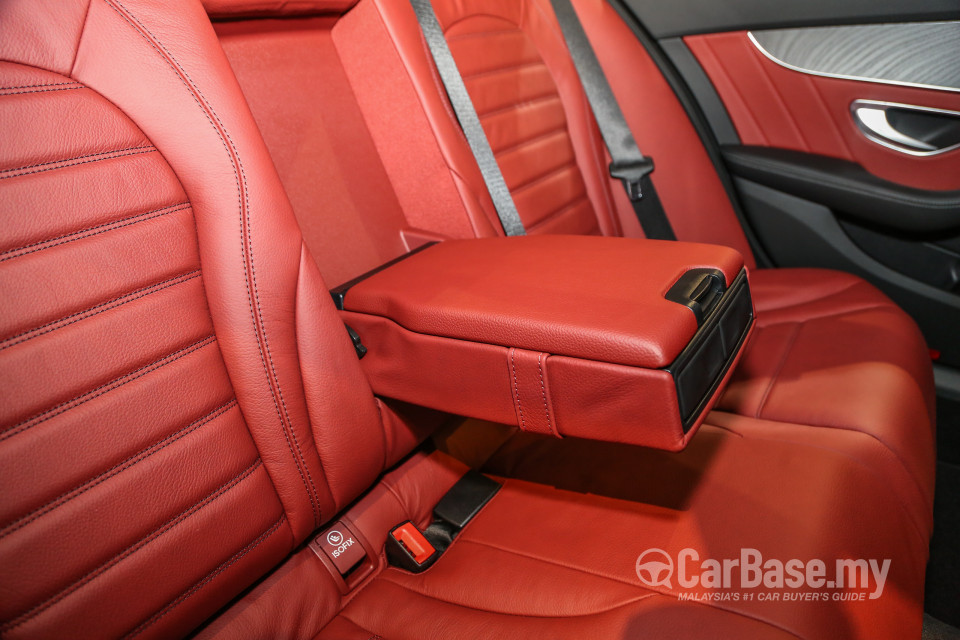 Mercedes-Benz C-Class W205 (2014) Interior