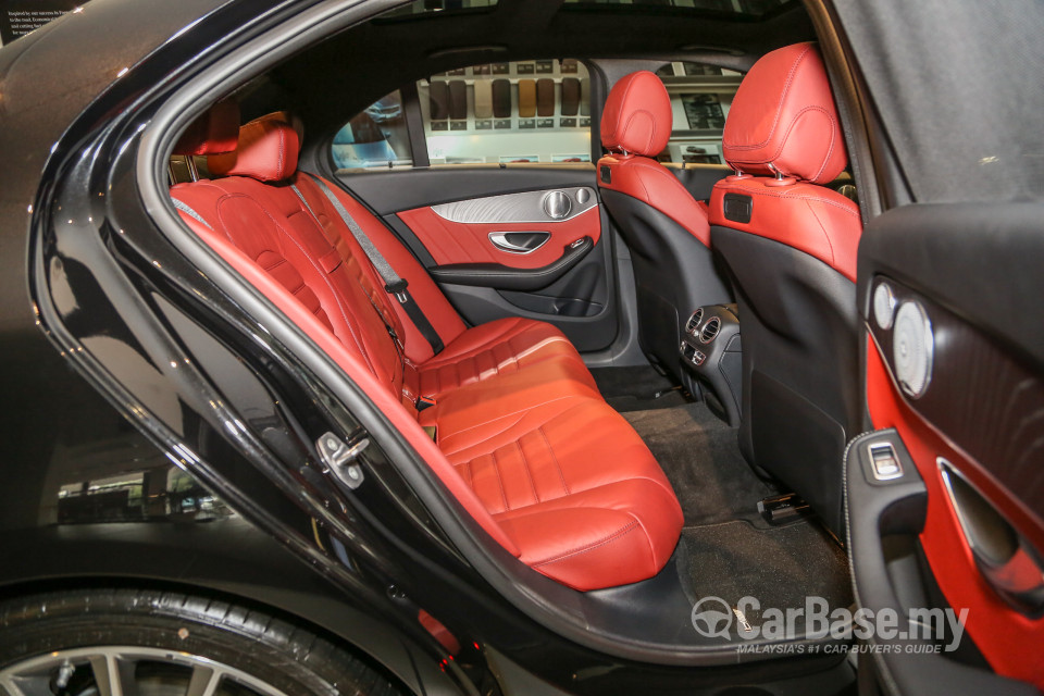 Mercedes-Benz C-Class W205 (2014) Interior