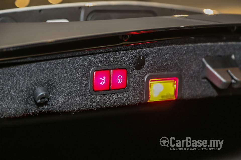 Mercedes-Benz C-Class W205 (2014) Interior