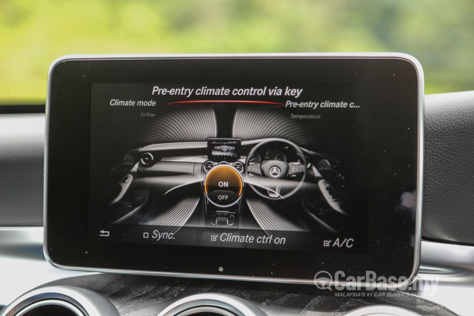 Mercedes-Benz C-Class W205 (2014) Interior