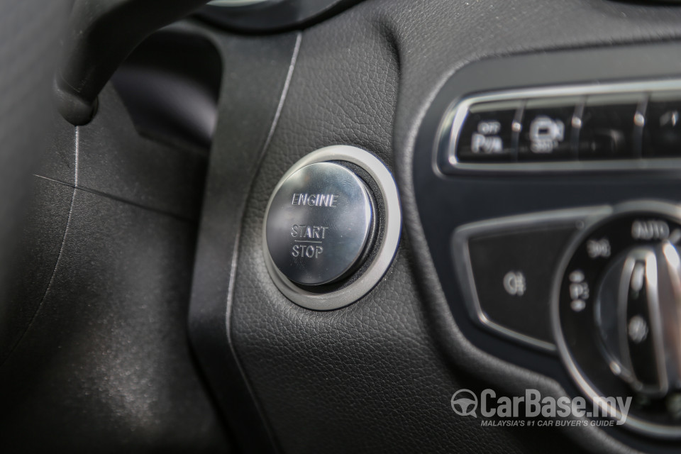 Mercedes-Benz C-Class W205 (2014) Interior