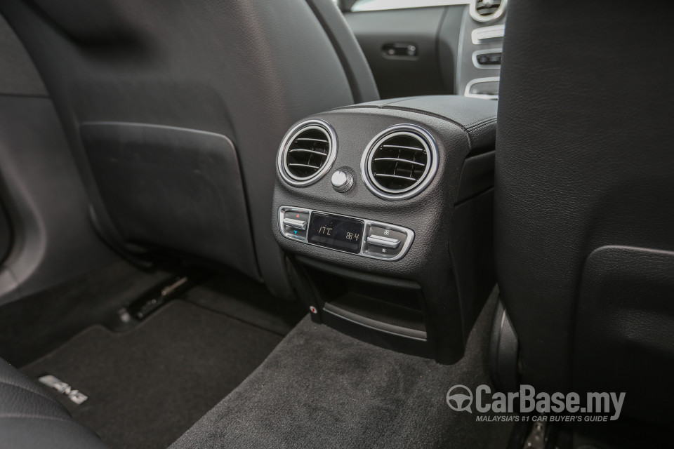 Mercedes-Benz C-Class W205 (2014) Interior