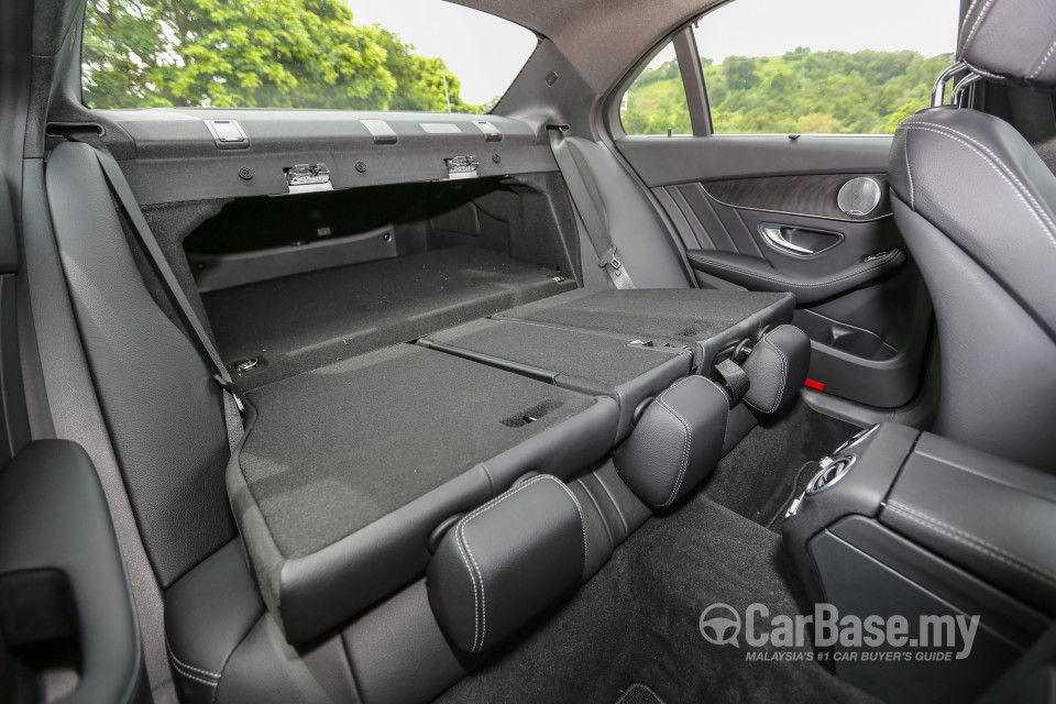 Mercedes-Benz C-Class W205 (2014) Interior