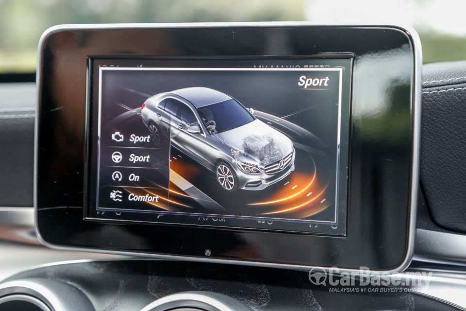 Mercedes-Benz C-Class W205 (2014) Interior