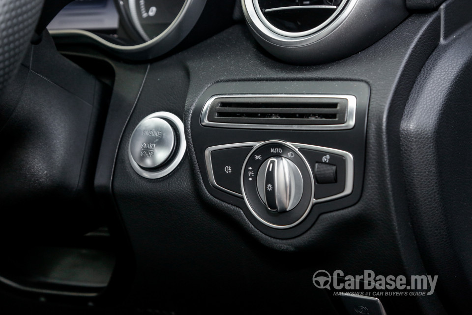 Mercedes-Benz C-Class W205 (2014) Interior