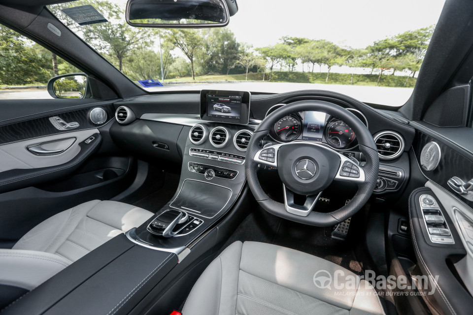 Mercedes-Benz C-Class W205 (2014) Interior