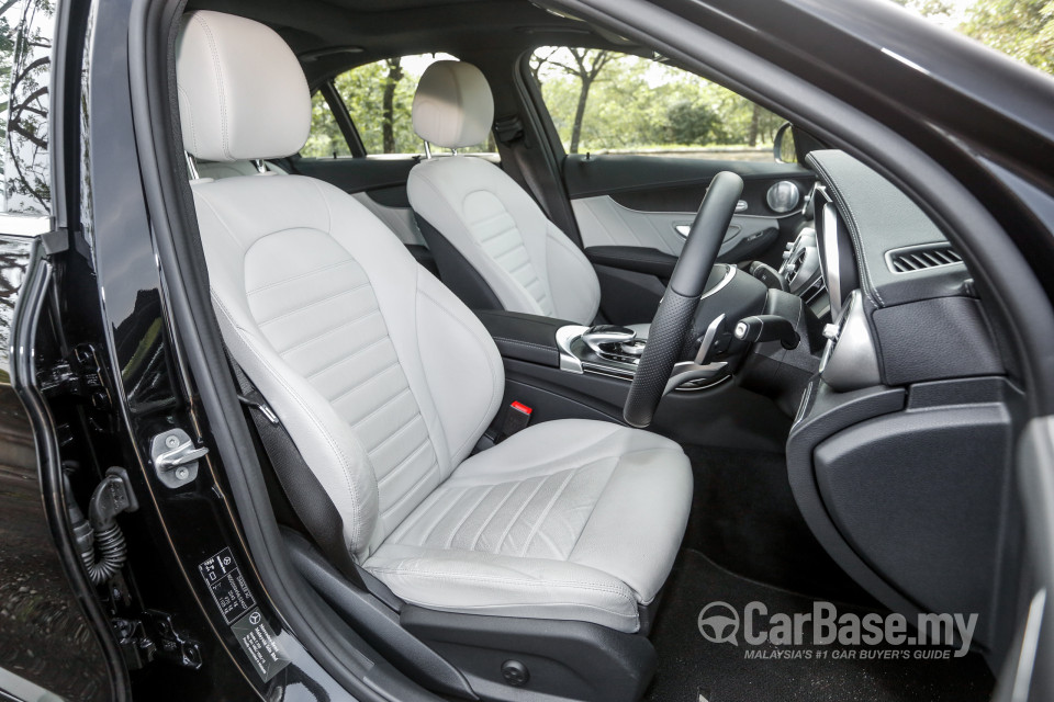 Mercedes-Benz C-Class W205 (2014) Interior