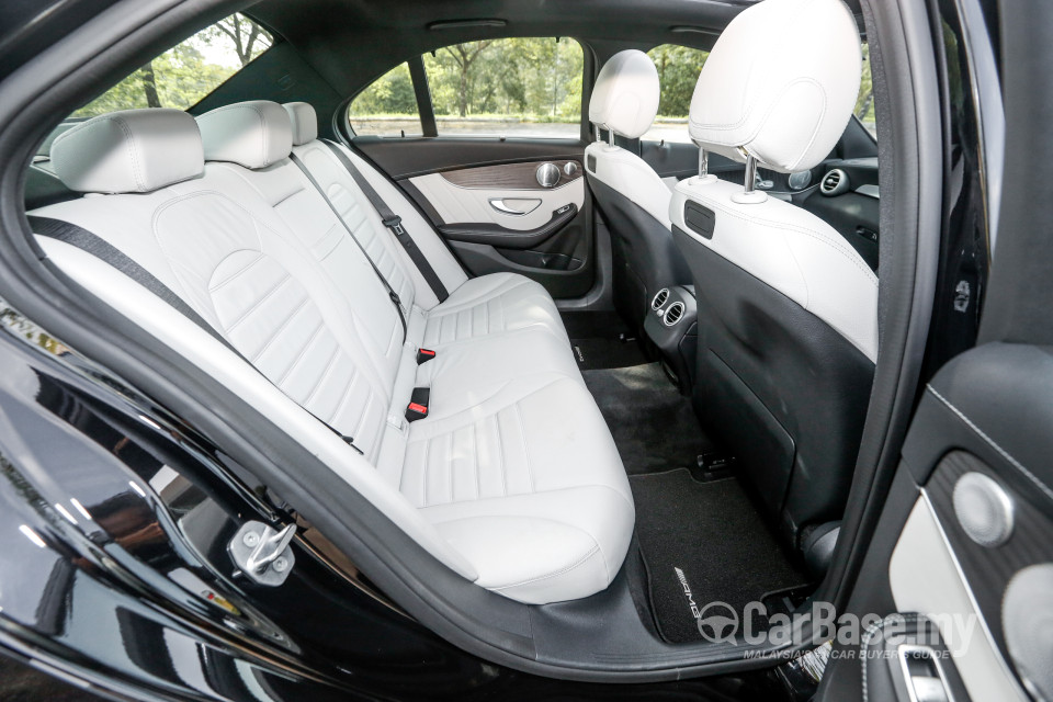 Mercedes-Benz C-Class W205 (2014) Interior