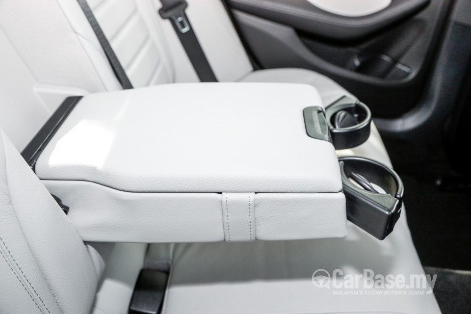 Mercedes-Benz C-Class W205 (2014) Interior