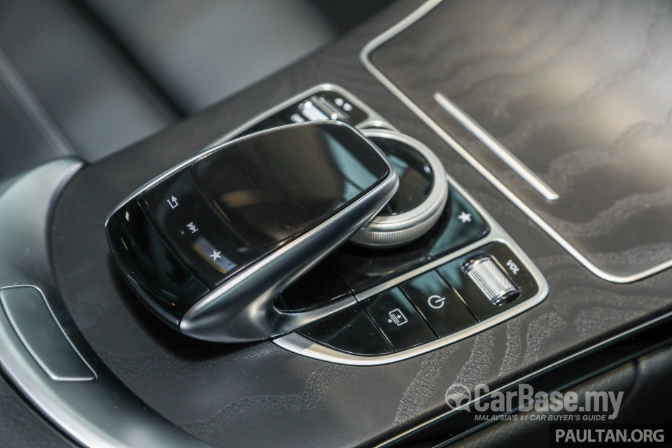 Mercedes-Benz C-Class W205 (2014) Interior