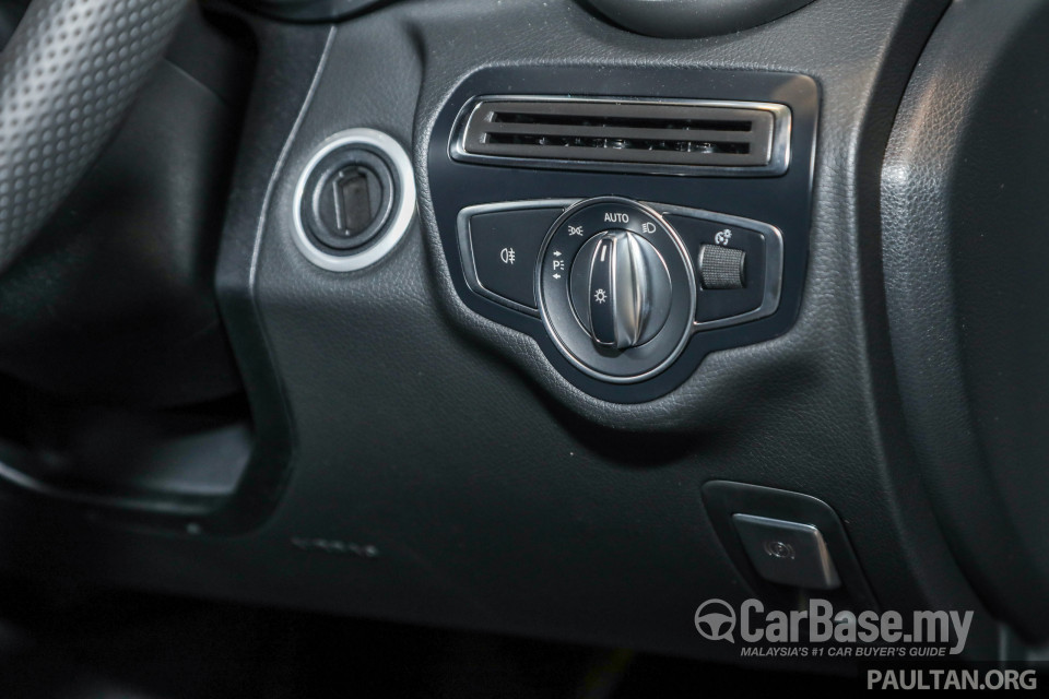 Mercedes-Benz C-Class W205 (2014) Interior