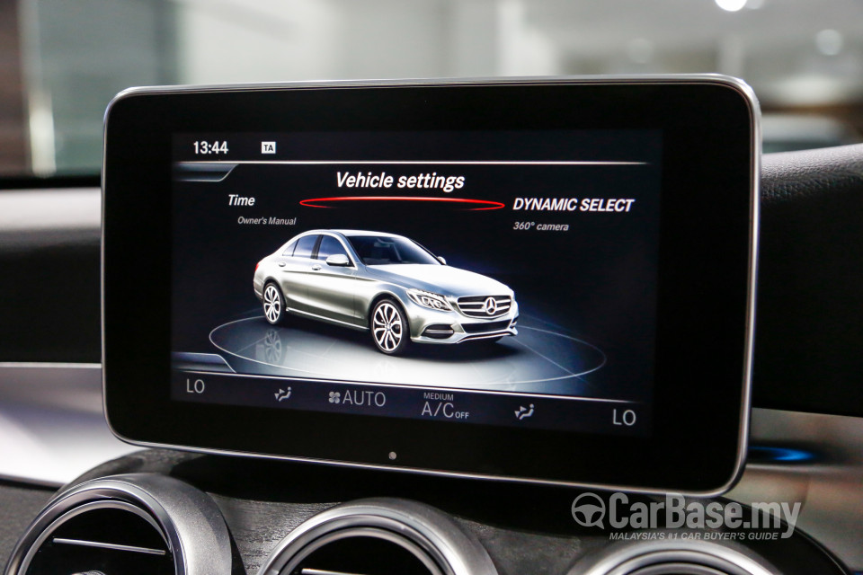 Mercedes-Benz C-Class W205 (2014) Interior