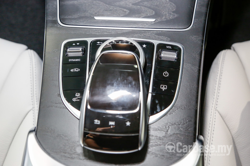 Mercedes-Benz C-Class W205 (2014) Interior