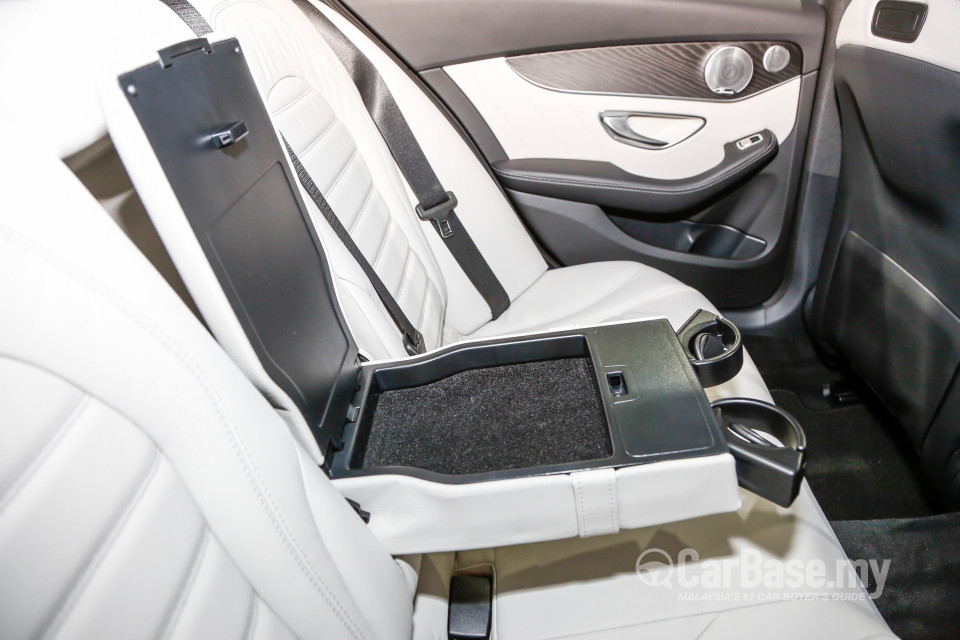 Mercedes-Benz C-Class W205 (2014) Interior