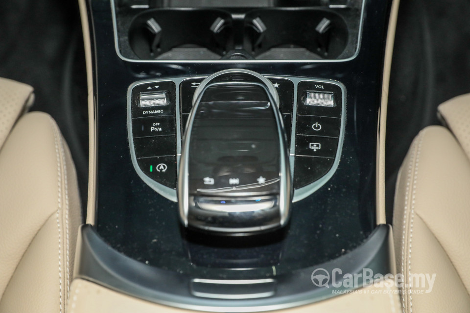 Mercedes-Benz C-Class W205 (2014) Interior