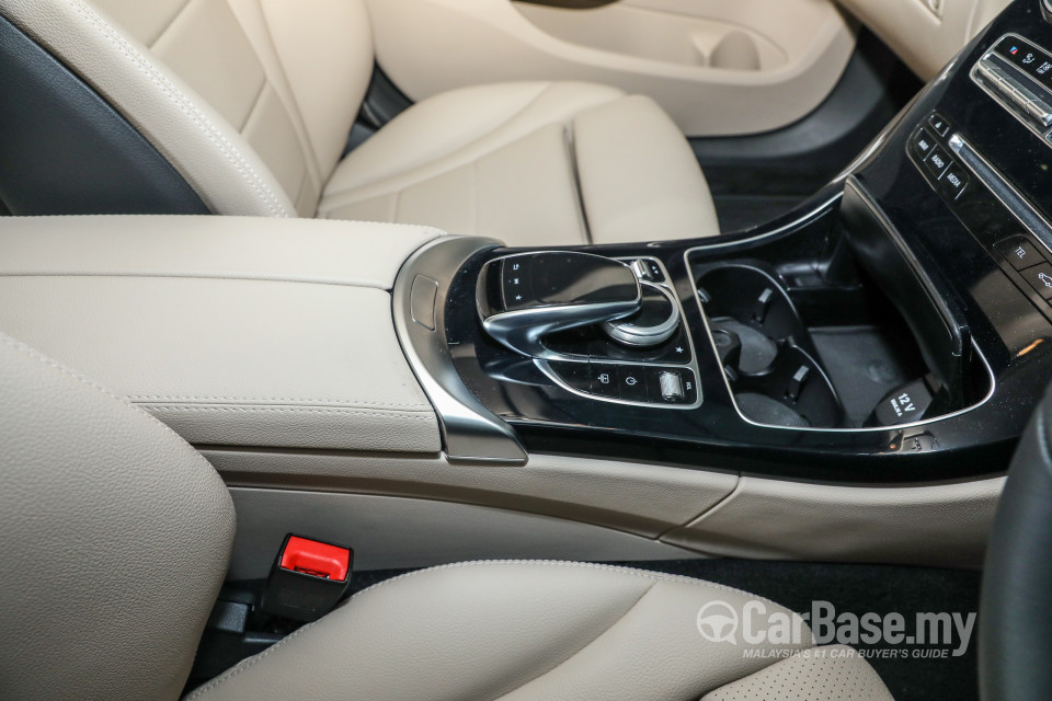 Mercedes-Benz C-Class W205 (2014) Interior